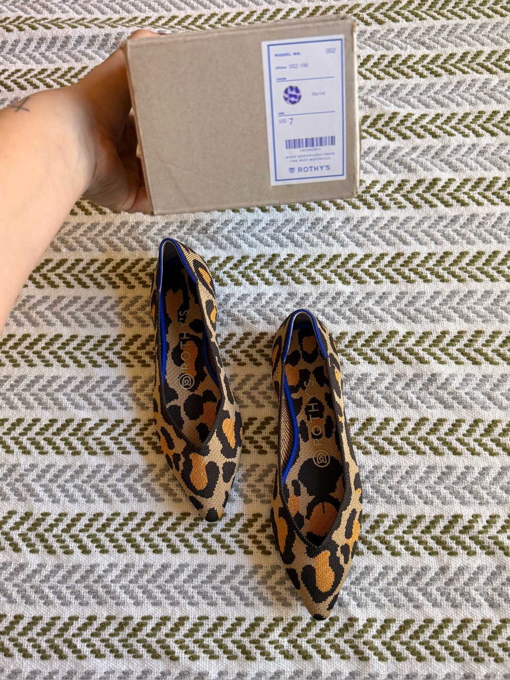 Rothy's Leopard Pointed Toe Flat - Brown/Black size 7 - Picture 4 of 5